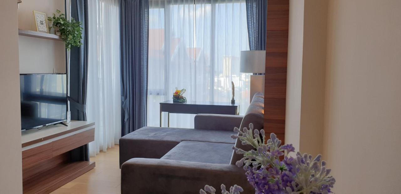 The Astra Chiang Mai Family Room Exteriör bild